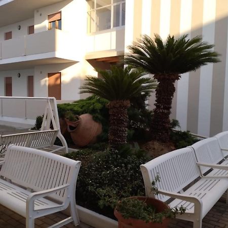 Claudia Residence Alba Adriatica Luaran gambar