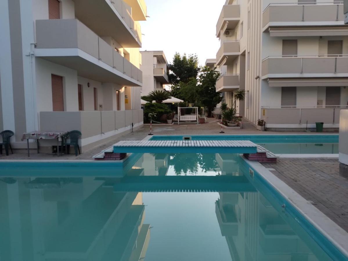 Claudia Residence Alba Adriatica Luaran gambar