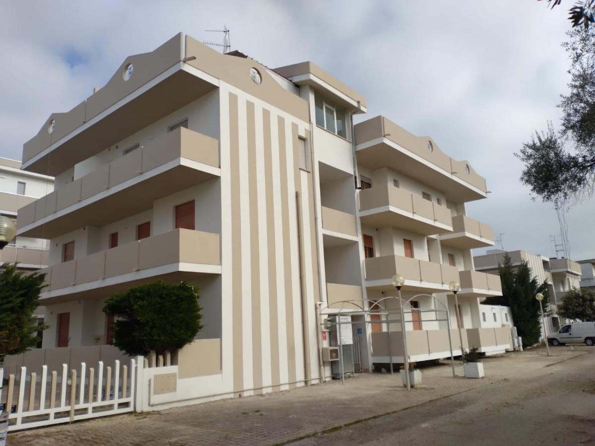 Claudia Residence Alba Adriatica Luaran gambar